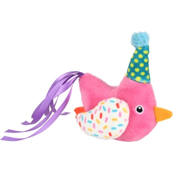 Ein farbenfrohes, plüschiges Vogelspielzeug in Pink mit einem Partyhut, dekoriert mit Punkten und Streuseln, mit lila Bändern als Schwänzen.