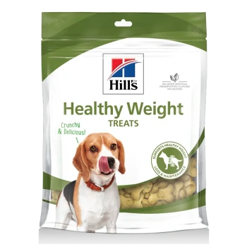 Eine Tüte Hill's Healthy Weight Hundeleckerlis mit einem Beagle, der sich die Lippen leckt, und Text: "Knusprig & Lecker! Unterstützt ein gesundes Gewicht."