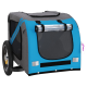 Eine blaue und graue Haustiertrage mit einem Netzfront, zwei Rädern und einem Griff, entworfen für den sicheren Transport von Haustieren.
