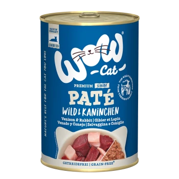 Dosen-Hundefutter mit der Aufschrift "WOW-Cat Premium Senior Paté", das Wild und Kaninchen enthält, mit einem blauen Hintergrund und der Erklärung "getreidefrei".