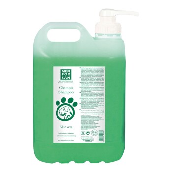 Grüne 5L Flasche Men For San Aloe Vera Haustiershampoo mit Pumpenspender, mit einem Pfotenabdruck-Logo und Produktdetails.