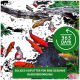 Bunte Koi-Fische schwimmen in einem dunklen Teich, mit einem grünen Kreis, der '365 TAGE' anzeigt, und Text darunter auf Deutsch über festes Koi-Futter für die Grundversorgung.
