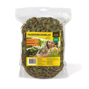 Getrocknete Pferdeblumenblätter in einer 750g-Packung, mit einem leuchtend gelben Etikett mit dem Text "PAARDENBLOEMBLAD" und Produktdetails.