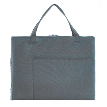 Grau Haustiertrage Tasche mit Reißverschluss und zwei Griffen, ausgestattet mit einer Fronttasche zur Aufbewahrung.