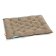 Ein plüschiges, gepolstertes Hundebett in neutralem Beige, mit einer blauen Unterseite und einem "Doctor Bark"-Label an der Seite.