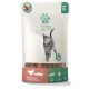 Verpackung für Fellicita Felini's Sticks, mit einer verspielten grauen Katze, mit Text, der "Huhn & Lachs" und "Weiche Sticks" angibt.
