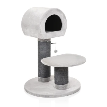 Grauer Katzenbaum mit einem runden Versteck, einem Kratzbaum und einer flachen Plattform, mit einem baumelnden Pom-Pom-Spielzeug.