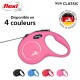 Une laisse rétractable pour chien rose flexi avec des versions noire, bleue et rouge. Texte : "Disponible en 4 couleurs," "NOUVEAU CLASSIQUE," et logo flexi.