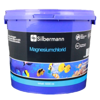 Lila Eimer mit der Aufschrift 'Silbermann Magnesiumchlorid' mit aquatischer Szene, enthält 5000 ml Magnesiumchlorid für die Aquariennutzung.