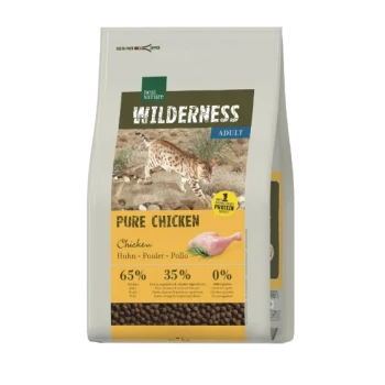 Wilderness Adult Trockenfutter für Katzen, Pure Chicken Rezeptur; Foto einer Wildkatze; Aufschriften 'WILDERNESS', 'Pure Chicken', '65% 35% 0%'.