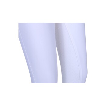 Weiße Haustierleggings mit einem strukturierten Seitenpanel, das eine Nahaufnahme des Stoffes und der Nähdetails zeigt.
