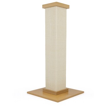Ein hoher, beiger Kratzbaum für Katzen mit einem quadratischen Holzsockel und einer strukturierten Kratzfläche, entworfen für das Spielen und die Bewegung von Katzen.