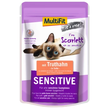 It's Me Scarlett Sensitive mit Truthahn 24x85 g Katzenfutterbeutel mit einer Siamkatze, beschriftet mit 'Multifit' und 'Sensitive' mit Truthahn in Sauce, betont optimale Verdauung.