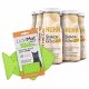 Ein Paket mit vier Flaschen "SmoothieCat" Hühnersnack für Katzen, beschriftet auf Deutsch, neben einer grünen LickiMat Casper zur Bereicherung der Katzenmahlzeiten.