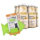 Ein Paket mit vier Flaschen "SmoothieCat" Hühnersnack für Katzen, beschriftet auf Deutsch, neben einer grünen LickiMat Casper zur Bereicherung der Katzenmahlzeiten.