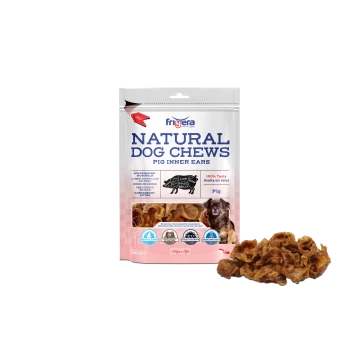 Paket mit Natural Dog Chews Schweine-Innenohren mit einem klaren Fenster, das die Etiketten "100% Lecker" und "Sanft luftgetrocknet" zeigt.