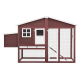 Holzhaustierhaus mit schrägem Dach, das eine kleine Tür, Fenster und einen geräumigen geschlossenen Bereich mit einer Rampe bietet.