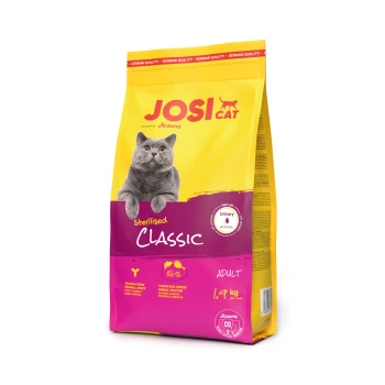 JosiCat Sterilised Classic Katzenfutterbeutel für erwachsene Katzen, 1,9 kg, gelbe und lila Verpackung mit grauem Katzenbild und deutschem Qualitätssiegel.