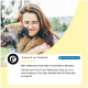 Eine Frau hält einen Hund und lächelt, während eine Bewertung darunter angezeigt wird. Die Bewertung lobt ein Haustierfutter, das von einem wählerischen Esser schnell konsumiert wird.