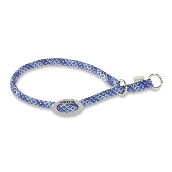 Blau-weiß geflochtenes Wolters Hundehalsband mit Metallringen und Wolters-Tag auf weißem Hintergrund.