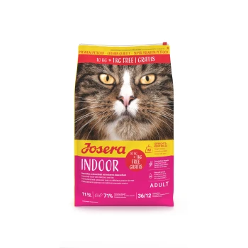 Tüte Josera Indoor Katzenfutter für erwachsene Katzen mit großem Katzenkopf; gelb-rosa Verpackung mit dem Aufdruck '10 KG + 1KG FREE / GRATIS'.