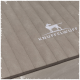 Eine Nahaufnahme eines beigen Haustierbettes mit vertikaler Naht, mit dem gestickten Logo "KNUFFELWUFF" und einer Silhouette eines Hundes.