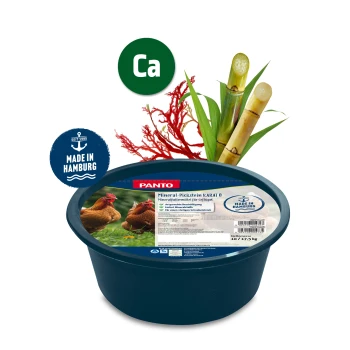 Eine blaue Schüssel, gefüllt mit einem feinen, hellbraunen Pulver, beschriftet mit "PANTO" und der Website "www.hl-futter.de", die an der Seite sichtbar ist.