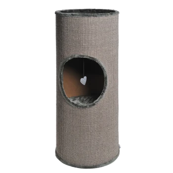 Hoher grauer zylindrischer Katzenkratzbaum/-haus mit rundem Eingang, plüschigem Inneren und hängendem herzförmigen Spielzeug.