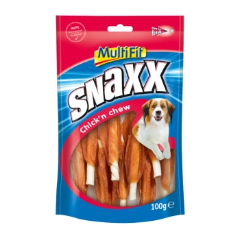 Multifit Snaxx Chick'n Chew dog treats in a 100g package, featuring chewy sticks with a chicken flavor.
