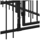 Schwarze Metallhaustierbox mit einem sicheren Riegel und vertikalen Stangen, die einen Nahaufnahme des Türmechanismus zeigt.