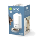 Inteligentny podajnik Pixi od Catit, z białym designem z wizerunkiem kota, miską suchej karmy dla kotów i zdjęciem kota korzystającego z niego.