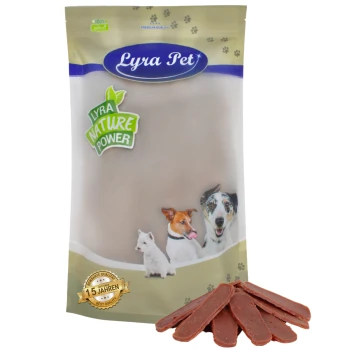 Lyra Hundeleckerlipackung: hellbraune Tüte mit dem Etikett "Lyra Nature Power" und drei Hunden auf der Vorderseite, mit ausgestellten Leckerlis.