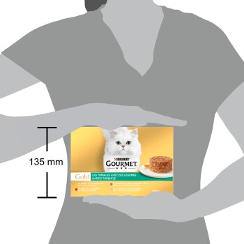Boîte Purina Gourmet Gold pour chat avec chat blanc et assiette de nourriture humide ; textes visibles «GOURMET», «Gold», «135 mm».