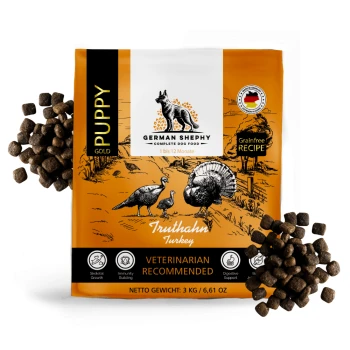 Hundefutterbeutel mit der Aufschrift "German Shephy" und Truthahngeschmack, mit Illustrationen von Truthähnen und einem Hund, gekennzeichnet mit "Vom Tierarzt empfohlen."