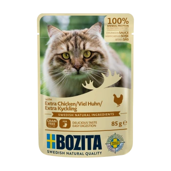 Huisdiervoedingszakje met een close-up van een kattengezicht, gelabeld "Bozita" met "100% Dierlijke Eiwitten," "Extra Kip," en "Graan Vrij."
