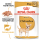 Opakowanie karmy dla psów Royal Canin Adult Chihuahua, z ilustracją chihuahua, z tekstem podkreślającym odżywianie rasy i zdrowie serca.
