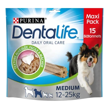 Friandises pour chiens Purina Dentalife Daily Oral Care en Maxi Pack, contenant 15 bâtonnets pour chiens de taille moyenne (12-25 kg), avec un design texturé pour une mastication facile.
