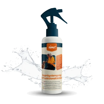 Wasserabweisendes Spray für Funktionskleidung von nimo, das eine Sprühflasche mit Bildern einer Frau und eines Hundes zeigt, umgeben von Wasserspritzern.