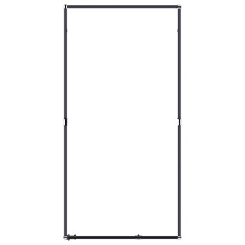 Schwarze Metalltiergehege mit vertikalen Stangen und einem sicheren Schlossmechanismus, entworfen für eine sichere Tierhaltung.