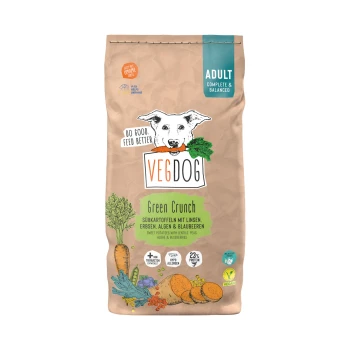 Vegdog Green Crunch Hundefutterbeutel mit beigem und grünem Design, das Süßkartoffeln, Linsen, Erbsen, Algen und Heidelbeeren zeigt.