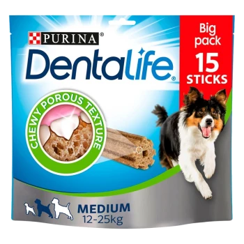 Purina Dentalife dog treats package featuring a happy dog, highlighting "Big pack 15 sticks" and "Chewy porous texture" for medium dogs (12-25kg).