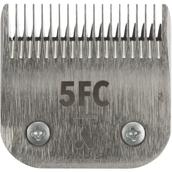 Andis 5FC Tierpflege-Clipschneiderklinge, aus rostfreiem Stahl mit einer Schnittlänge von 6,3 mm, mit einem Logo und Schraubendetails.
