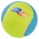 Ein leuchtend gelber und blauer Haustier-Spielball mit einer flauschigen Textur, mit dem Logo "fit+fun" deutlich angezeigt.