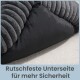 Nahaufnahme eines grauen Plüsch-Haustierbetts, die gepunktete rutschfeste Unterseite zeigt; Text: „Rutschfeste Unterseite für mehr Sicherheit“.