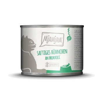 Blik kattenvoer met een grijze kat silhouet, gelabeld 'Mjamjam Saftiges Hühnchen an Brokkoli,' met graanvrije en voedingsdetails.