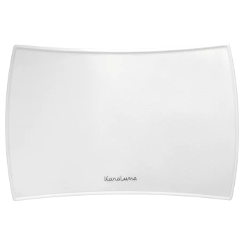 Weiße Futtermatte für Haustiere mit einem geschwungenen Design und gepunkteter Textur, mit dem Markennamen "Karaluna" in der unteren rechten Ecke.