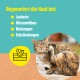Flasche des "Green Hero Ohrenwunder" Ohrpflegeprodukts für Haustiere, mit einem Corgi und einer Katze auf dem Etikett, mit Zertifizierungsstempeln.