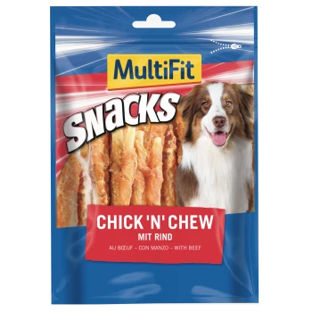 MultiFit Snacks-zak met 'Chick 'N' Chew mit Rind' — kip-kauwsnacks voor honden met rundvlees, kauwstokken en een glimlachende bruin-witte hond.