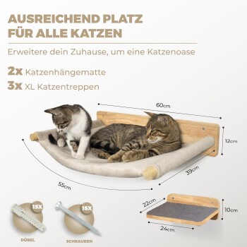 Zwei Katzen entspannen sich auf einer wandmontierten Katzenhängematte, mit Abmessungen und Montageanleitungen angezeigt. Der Text lautet: "AUSREICHEND PLATZ FÜR ALLE KATZEN."