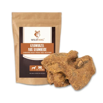Kauwurzel von Baumheide in einer Verpackung mit der Aufschrift "WILDFANG" mit Text in Deutsch und Englisch, geeignet für Hunde von 15-25 kg.